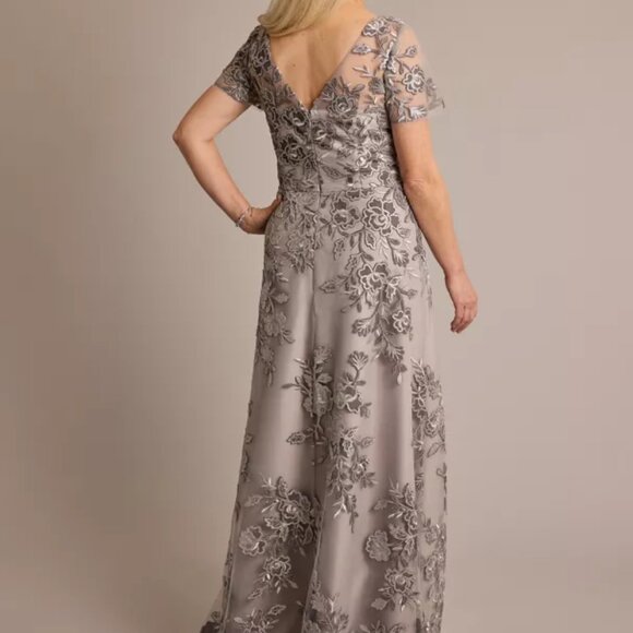 Oleg Cassini Embroidered Wedding Guest Gown | Spring Formal | NWT 12 - Picture 2 of 6